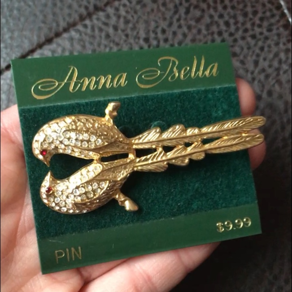 2/$10 Vintage love birds brooch pin
